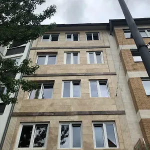 Moji Hotel